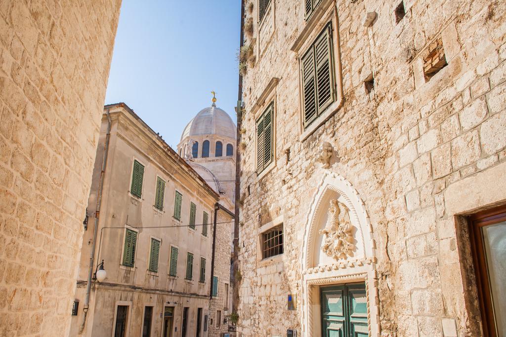 Apartments Laurus Sibenik Exterior photo
