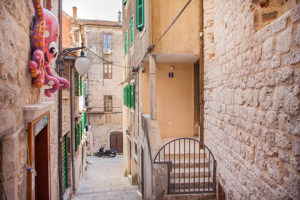 Apartments Laurus Sibenik Exterior photo